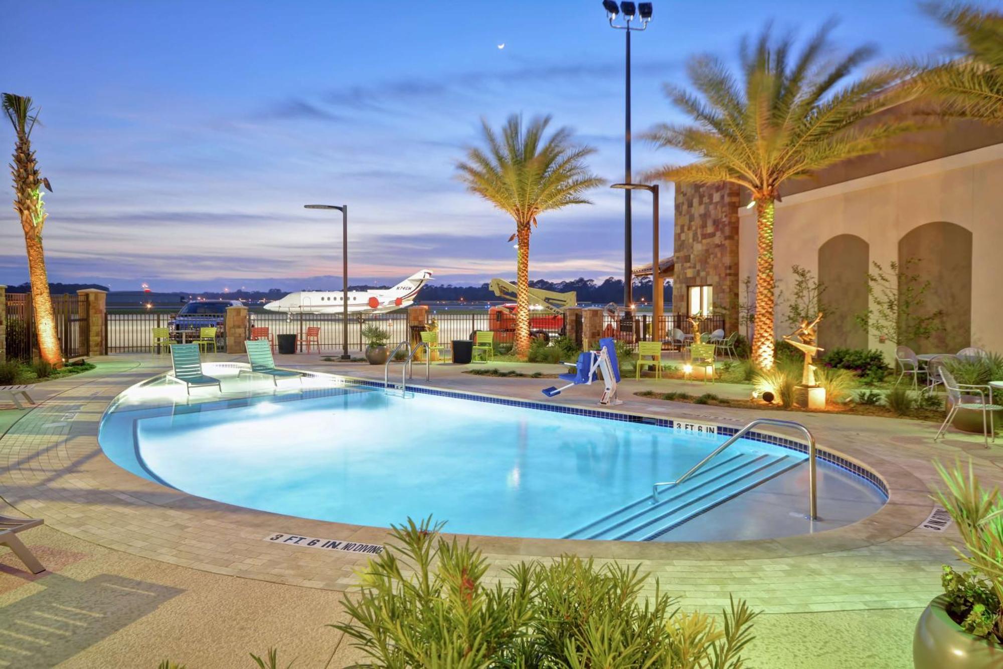 Home2 Suites By Hilton St. Simons Island Екстериор снимка