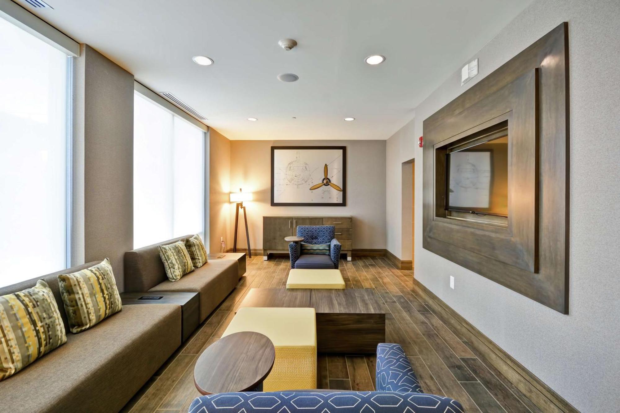 Home2 Suites By Hilton St. Simons Island Екстериор снимка